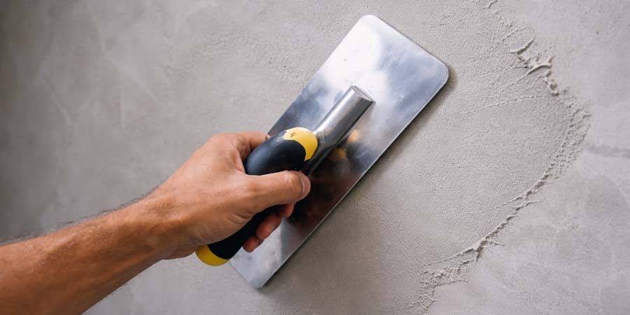 Faire du béton ciré : guide complet pour réussir vos travaux
